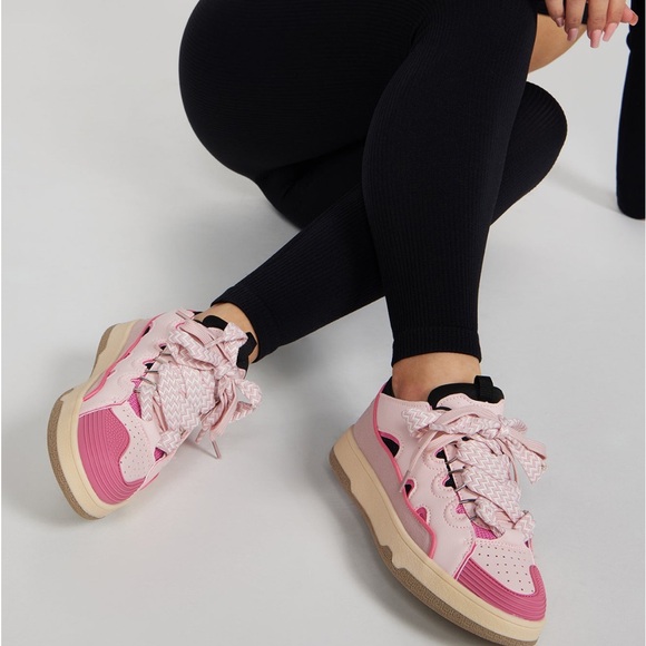 Fashion Nova Skateboard Pink Sneakers - Picture 3 of 9